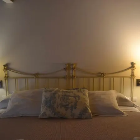 לינה וארוחת בוקר La De Norberta 3*